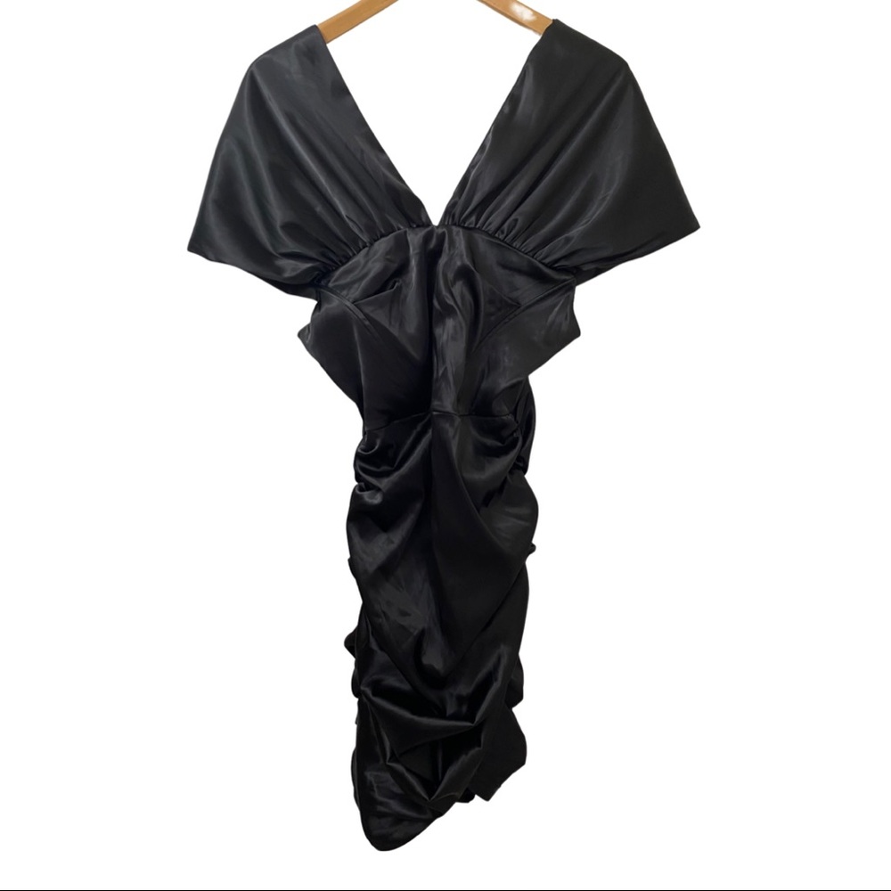 LEAU DIVINE SATIN CORSET DRESS - Picture 4 of 7